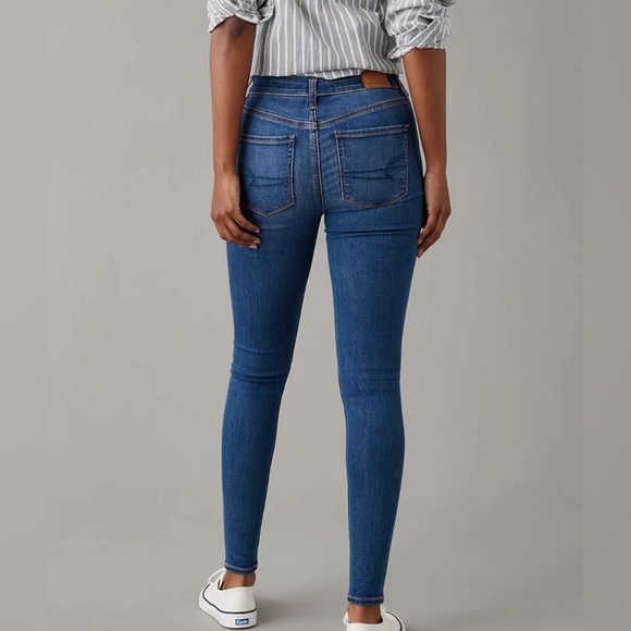 American Eagle Next Level High-Waisted Jegging - Picture 2 of 6